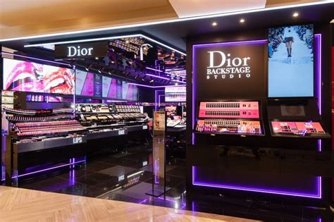 dior 新光 三越|DIOR迪奧 專櫃/門市｜新光三越百貨 .